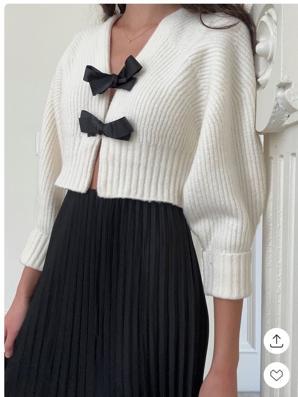 Anthropologie Rhea Bow Bow-Front Cropped Cardigan Size XXS Chic Preppy Coquette